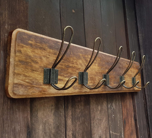 Rustic Farmhouse Wooden Coat Rack – Natural Rustic Finish, Bronze Hook, Handcrafted Wall Mounted Hanger Rack with 5 Hooks, Reclaimed Wood, for Entryway, Hallway, Bedroom, or Bathroom
