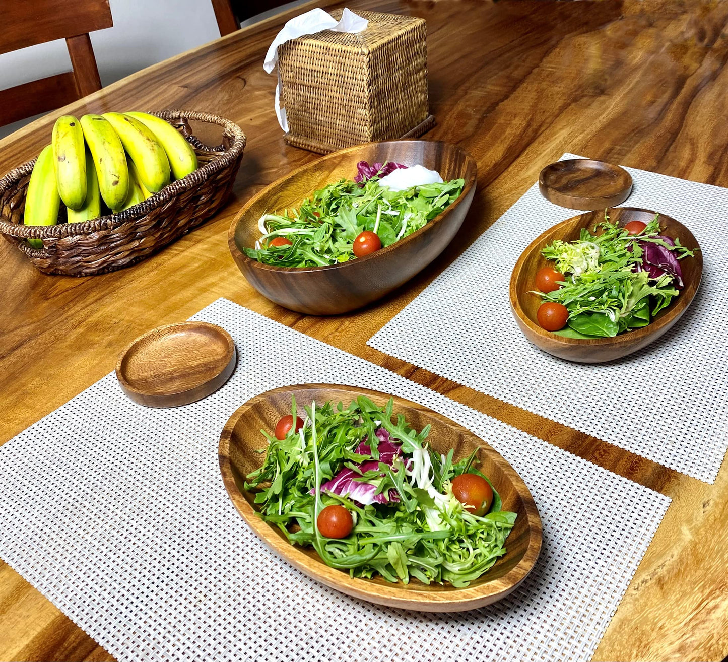 WRIGHTMART Oval Acacia Wood Serving Bowl Set of 3, Handcrafted, Rustic, Durable, Sustainably Sourced, Salad or Fruit Bowl for Kitchen Counter, Decorative Tabletop Centrepiece, 1 Large, 2 Small Bowl