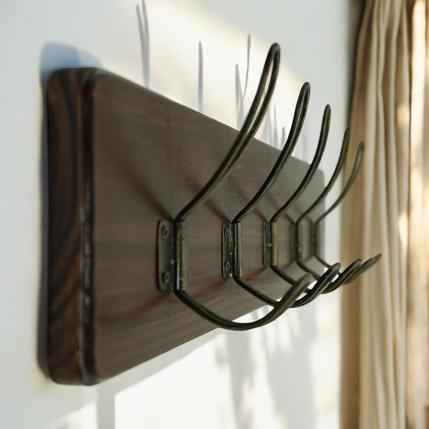 Rustic Farmhouse Wooden Coat Racks – Handcrafted Wall Mounted Hanger Racks with 4–5 Hooks in Reclaimed Wood, Mahogany & Pine, Perfect for Entryway, Hallway, Bedroom, or Bathroom