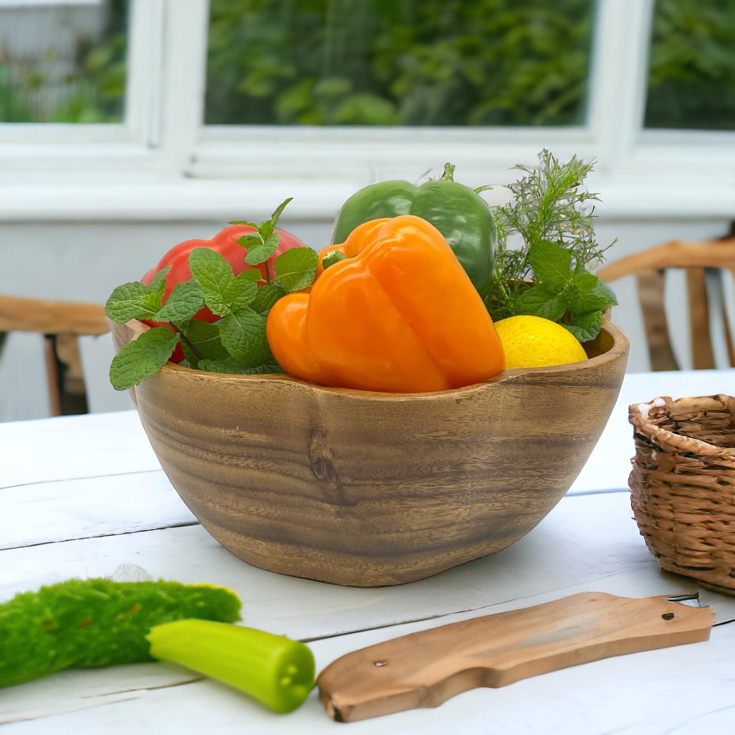 WRIGHTMART Round Wood Serving Bowl, for Food, Salad, Fruit, Popcorn, Decorative Display, Hand Turned Acacia Dinnerware, Scalloped Shaped, for the Dining Table and Kitchen